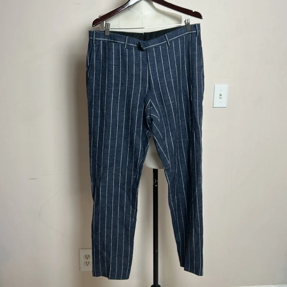 Atelier Munro Men’s Custom Made Linen Blend Striped Suit Set see measurements